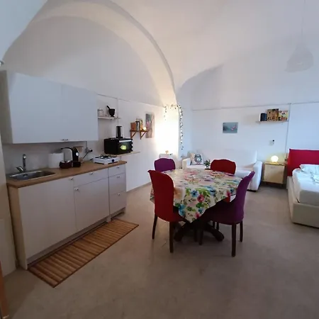 Holiday home Chantal House *